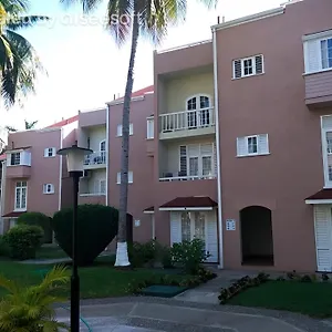 https://fishermans-point-accommodations.comcaribbean.com